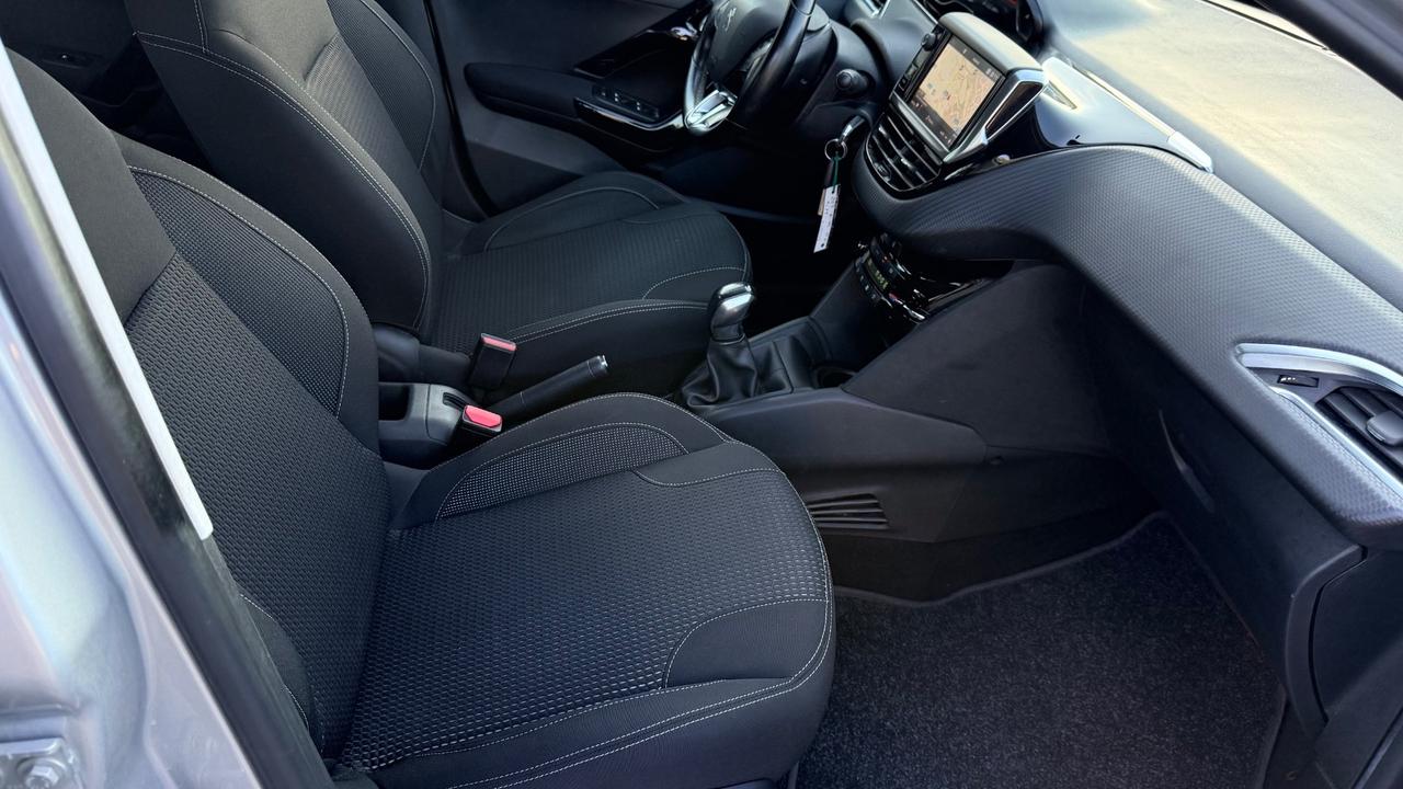 Peugeot 208 5 porte Allure !!GARANZIA!!