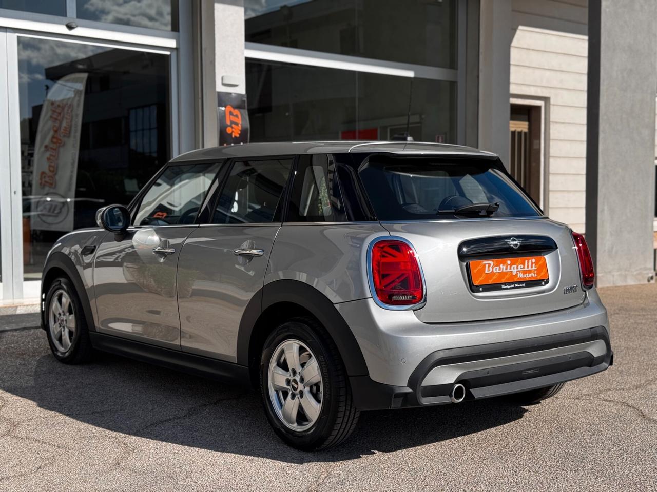 Mini 1.5 Cooper Essential, Aziendale, Iva deducibile