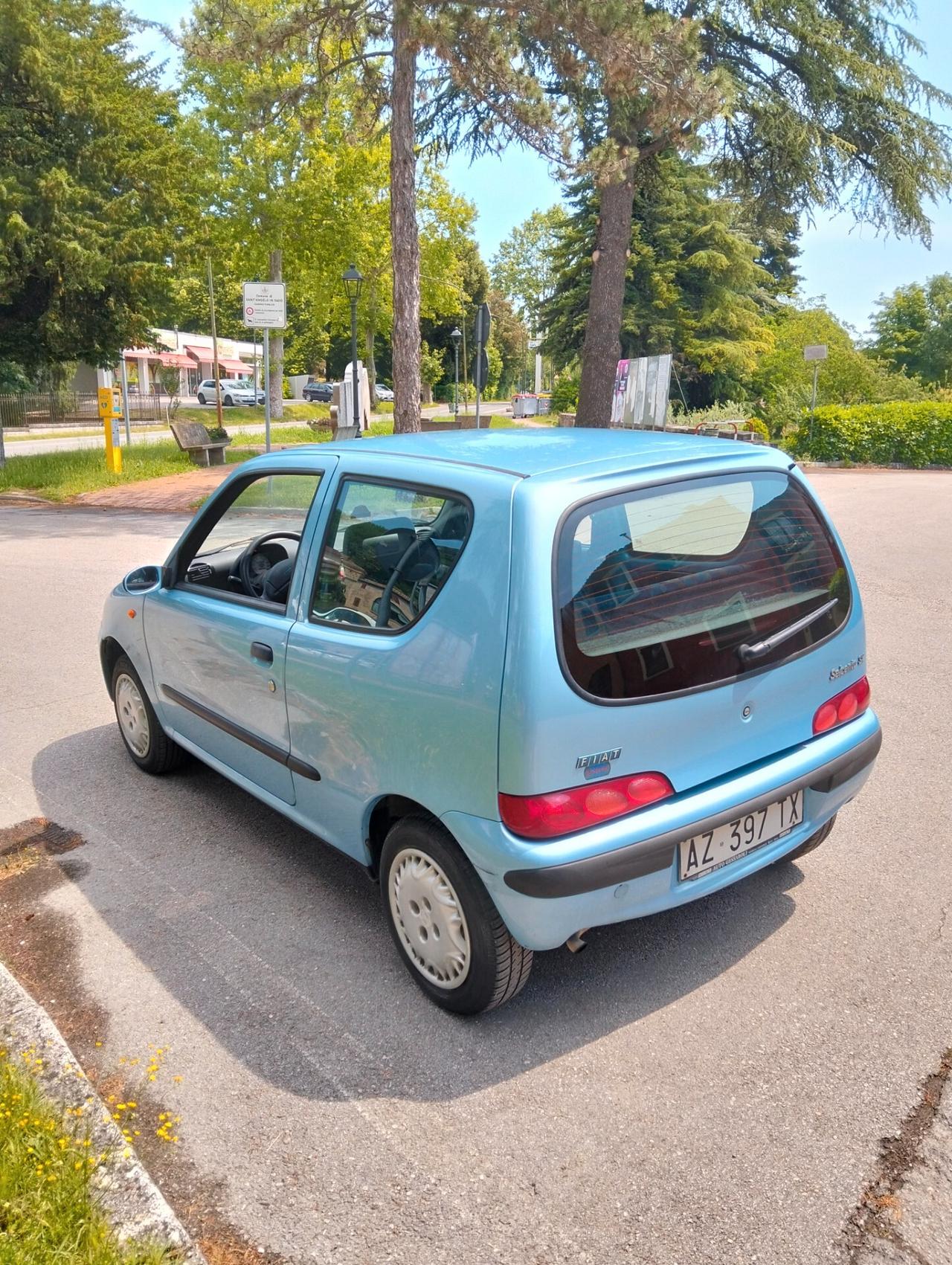 Fiat 600 Base