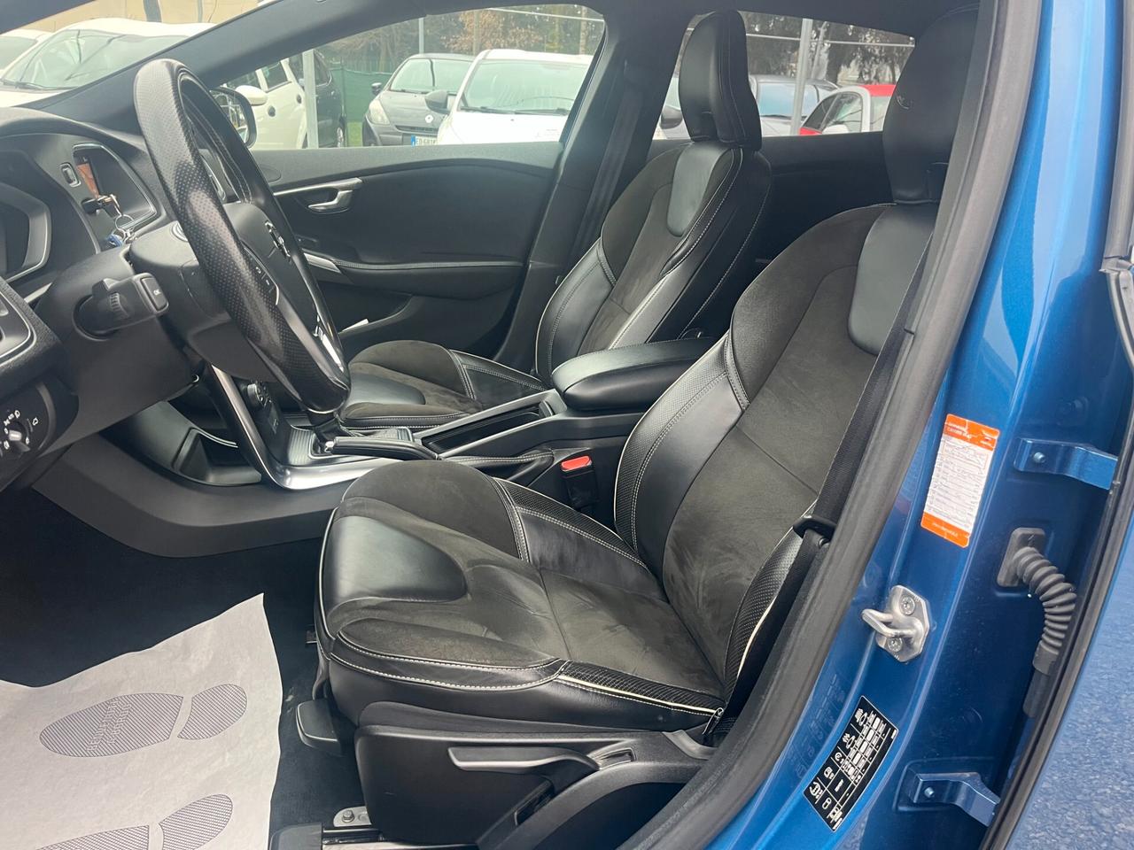 Volvo V40 Geartronic R-design