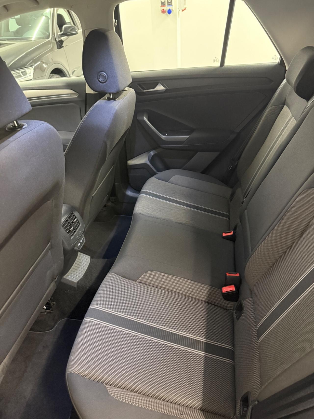 Volkswagen T-Roc 1.0 TSI Business BlueMotion Technology