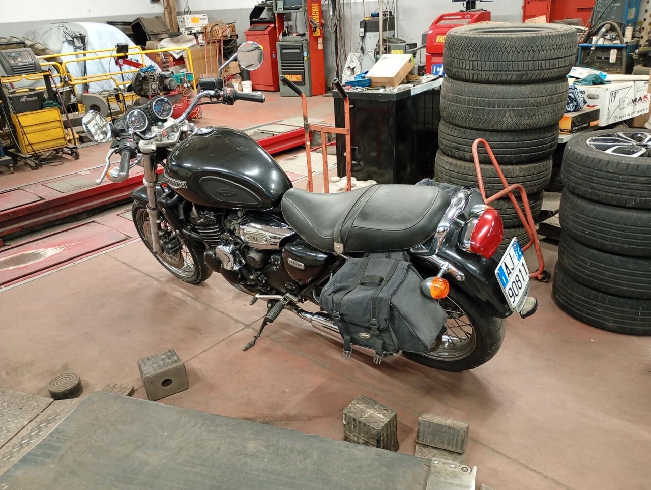 Triumph Legend