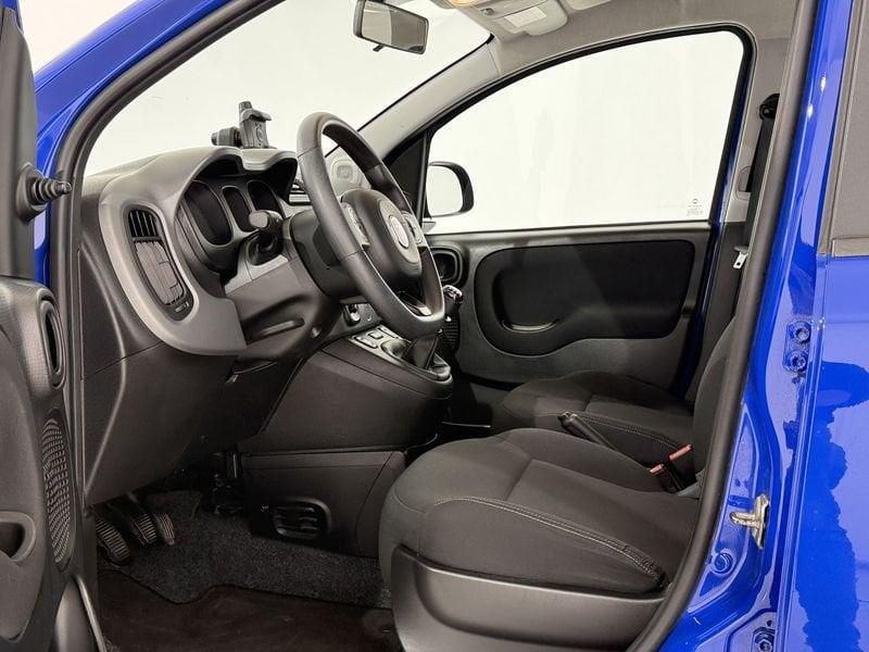 FIAT Panda Hybrid 1.0 S&S Hybrid E6d-T City Cross