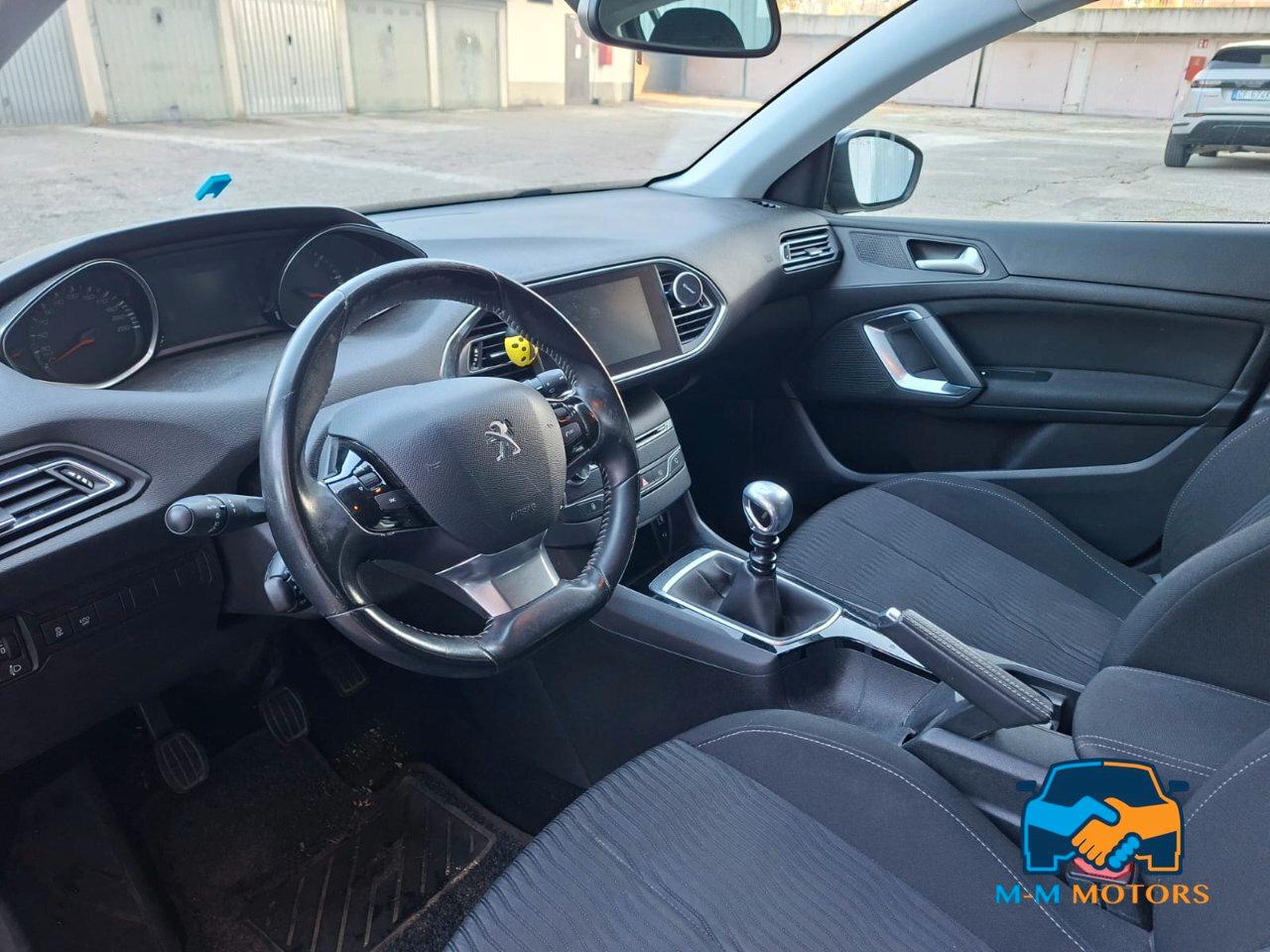 Peugeot 308 5 Porte 308 5p 1.6 e-hdi 8v Active s&s 115cv