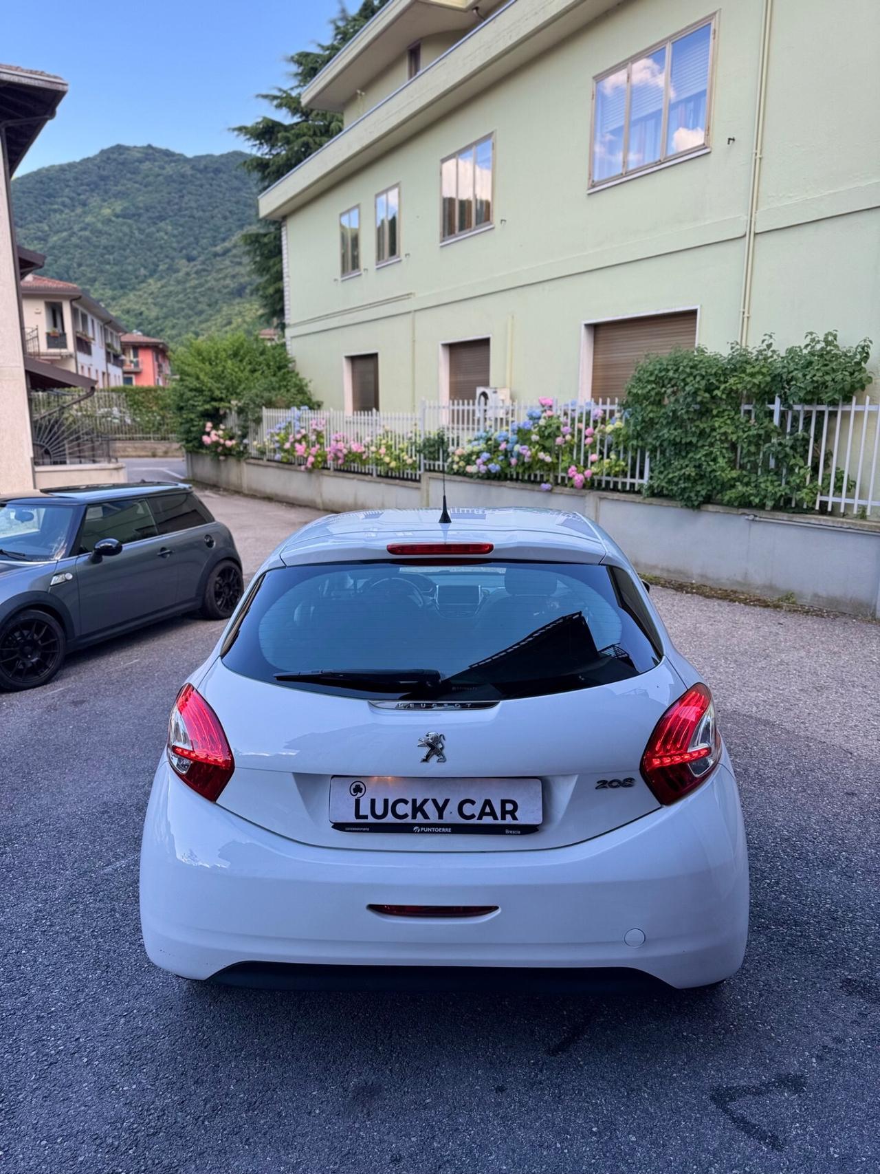 Peugeot 208 1.4 HDi 68 CV 3 porte Active