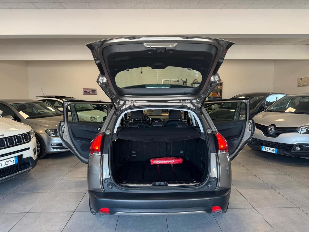 Peugeot 2008 1.6 e-HDI 92CV S&S ALLURE 2014