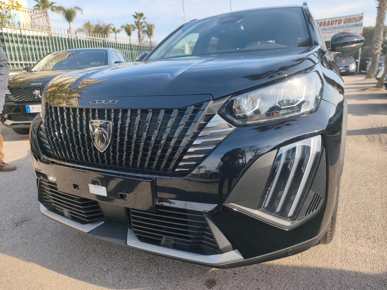 Peugeot 2008 100CV ALLURE PACK !! NUOVA