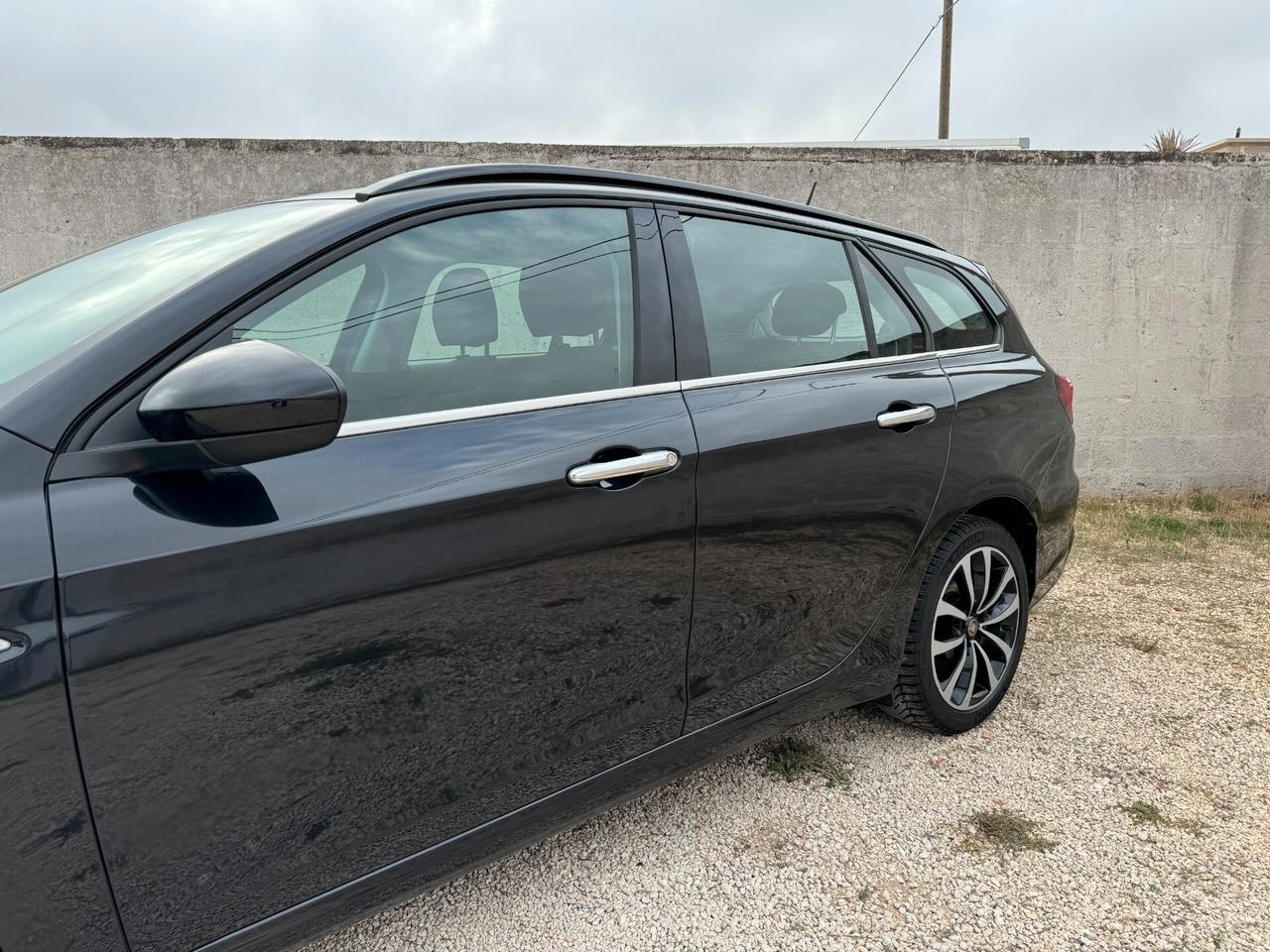 FIAT TIPO SW 1.3 MJT 95CV LOUNGE 2019