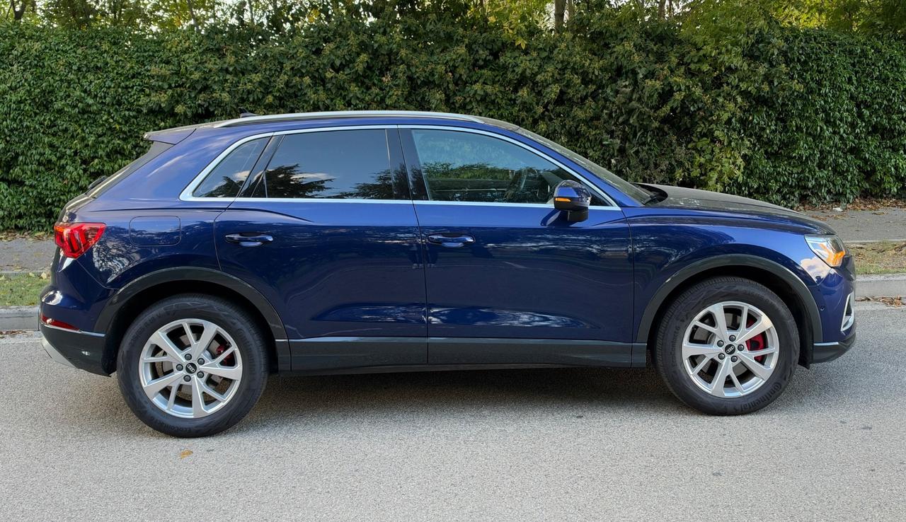 Audi Q3 40 TFSI quattro S tronic - LEGGERE