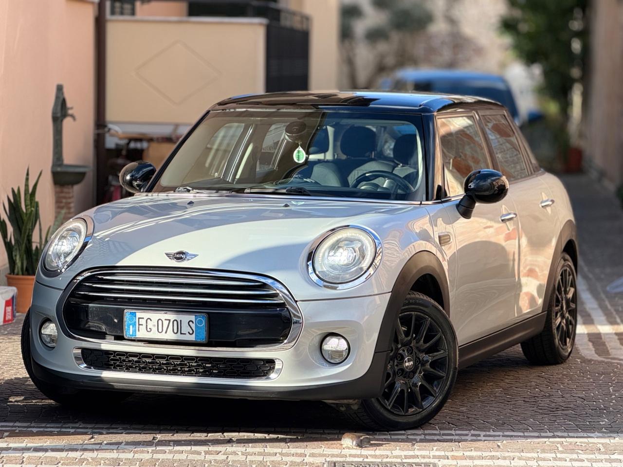 Mini 1.5 Cooper D 5 porte