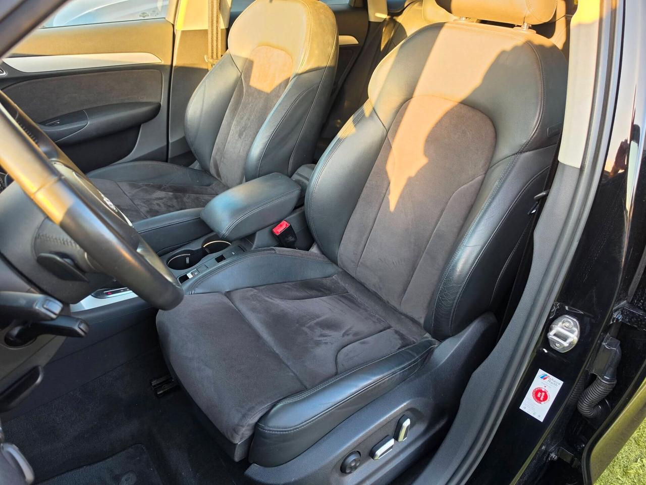 Audi Q3 2.0 TDI 150 CV S tronic Tetto Apribile- Matrix