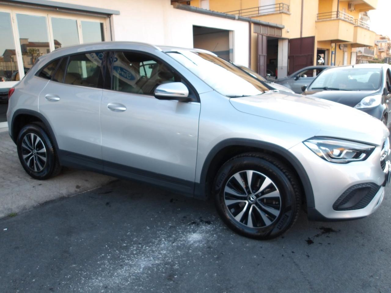 Mercedes GLA 200 d Matic Style