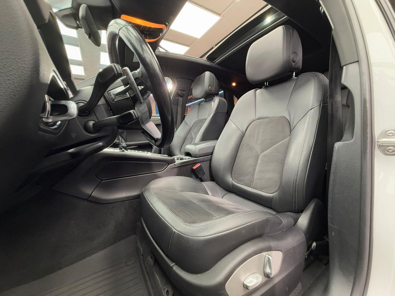 Porsche Macan 2.0 (810)