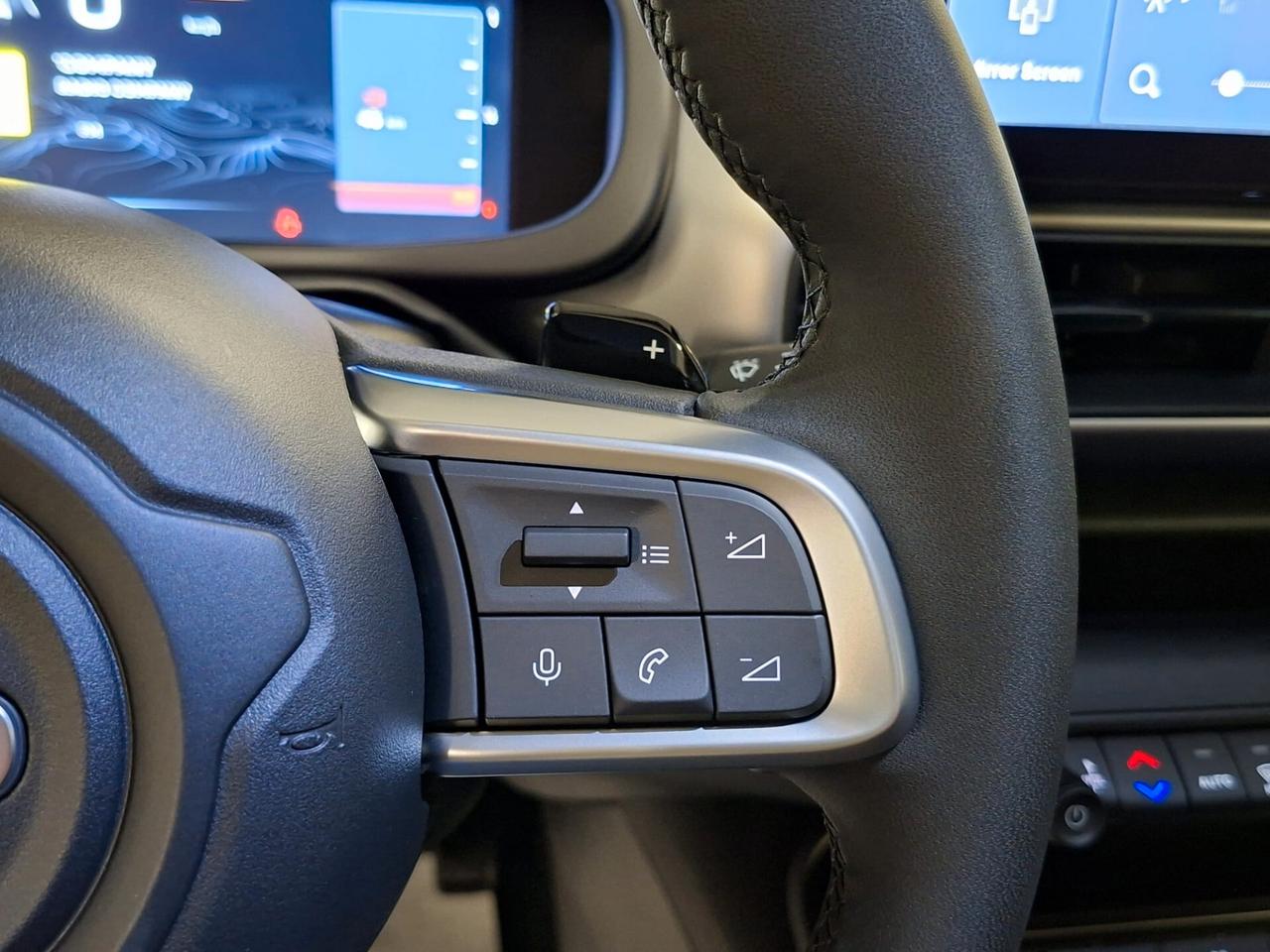 Jeep Avenger 1.2 Turbo mhev e-Hybrid Summit eDCT6 Km.0