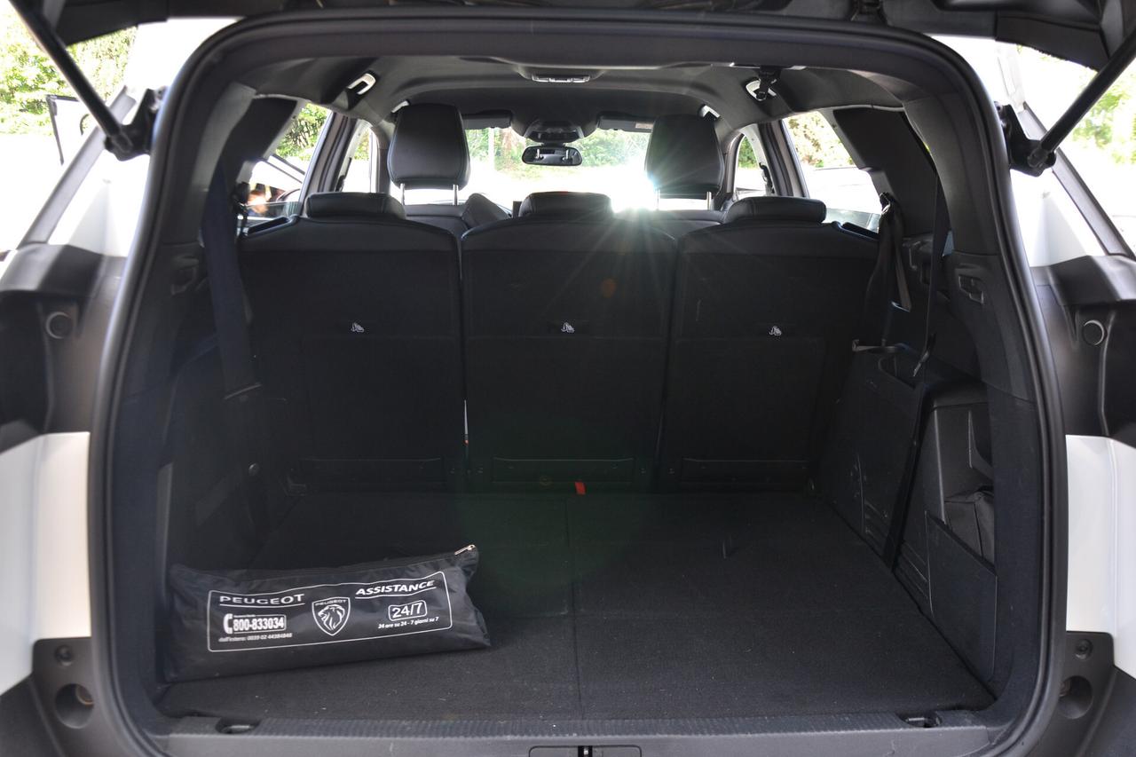 Peugeot 5008 1.5 HDi 130CV 7 POSTI AUT.**PREZZO REALE**UNIPRO'*