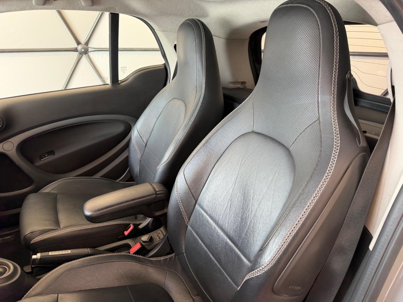 Smart ForTwo BRABUS 0.9 Turbo twinamic Xclusive