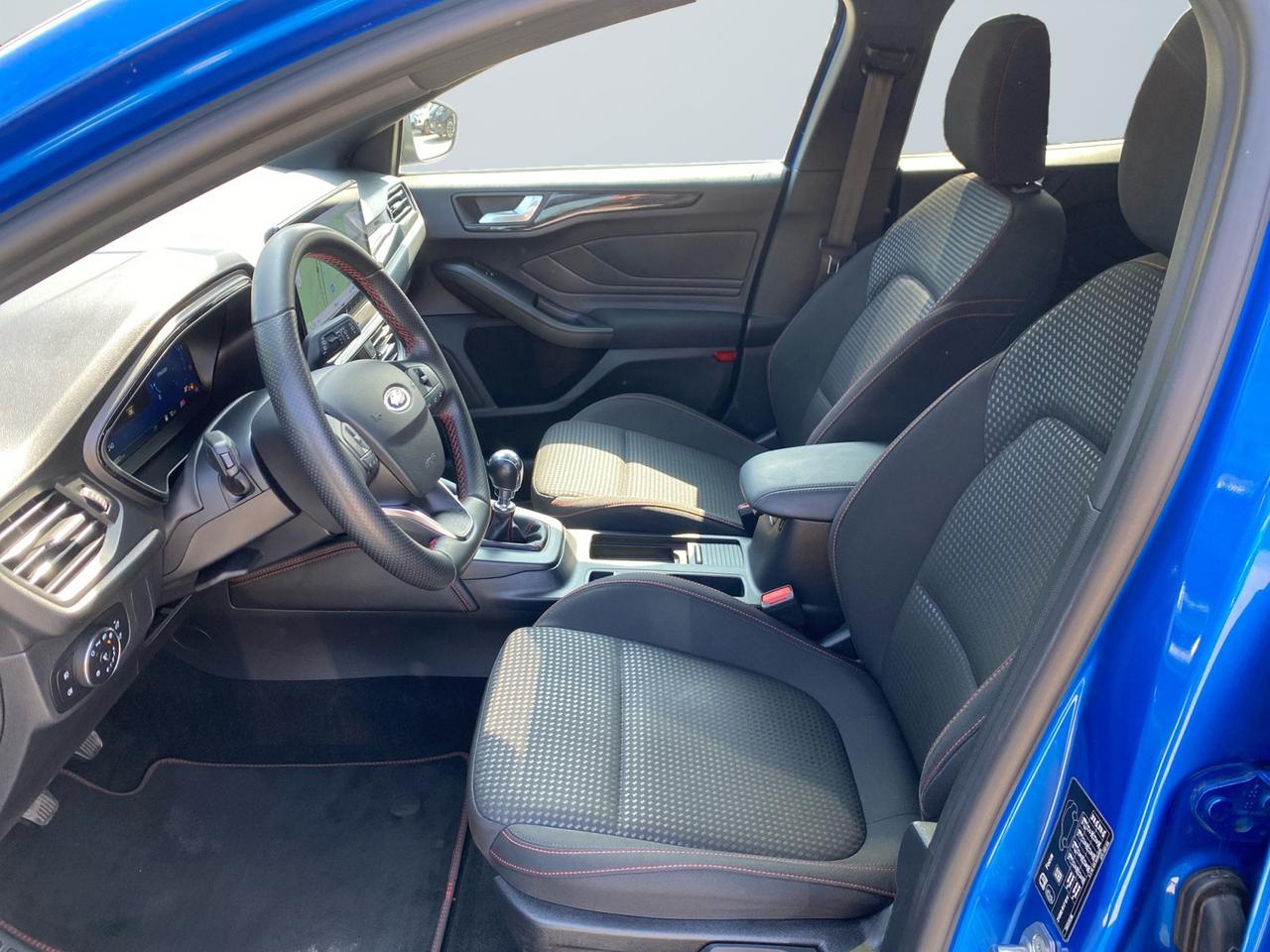 FORD Focus V 2022 - Focus 1.0t ecoboost h ST-Line X 125cv