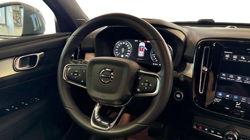 Volvo XC40 N1 T2 Core auto