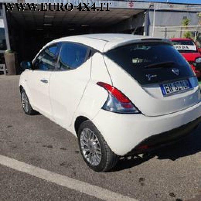 LANCIA Ypsilon 1.2 69 CV 5 porte GPL 2032 NEOPATENTATI