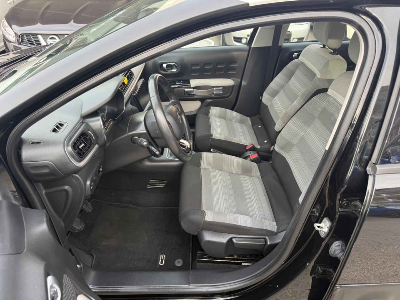 Citroen C3 PureTech 82 Shine Cinghia Fatta