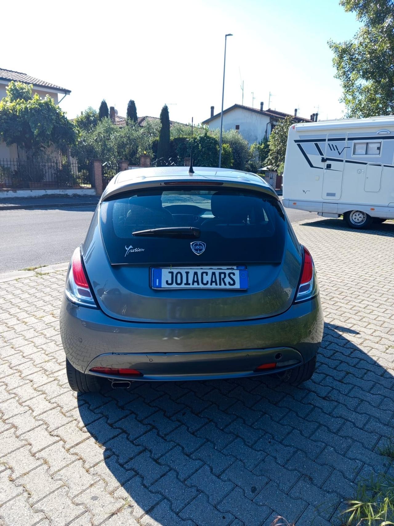 Lancia Ypsilon 1.2 69 CV 5 porte Platinum