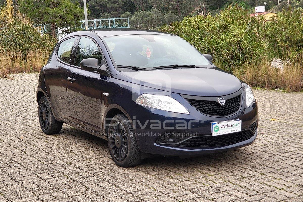 LANCIA Ypsilon 1.0 FireFly 5 porte S&S Hybrid Ecochic Gold