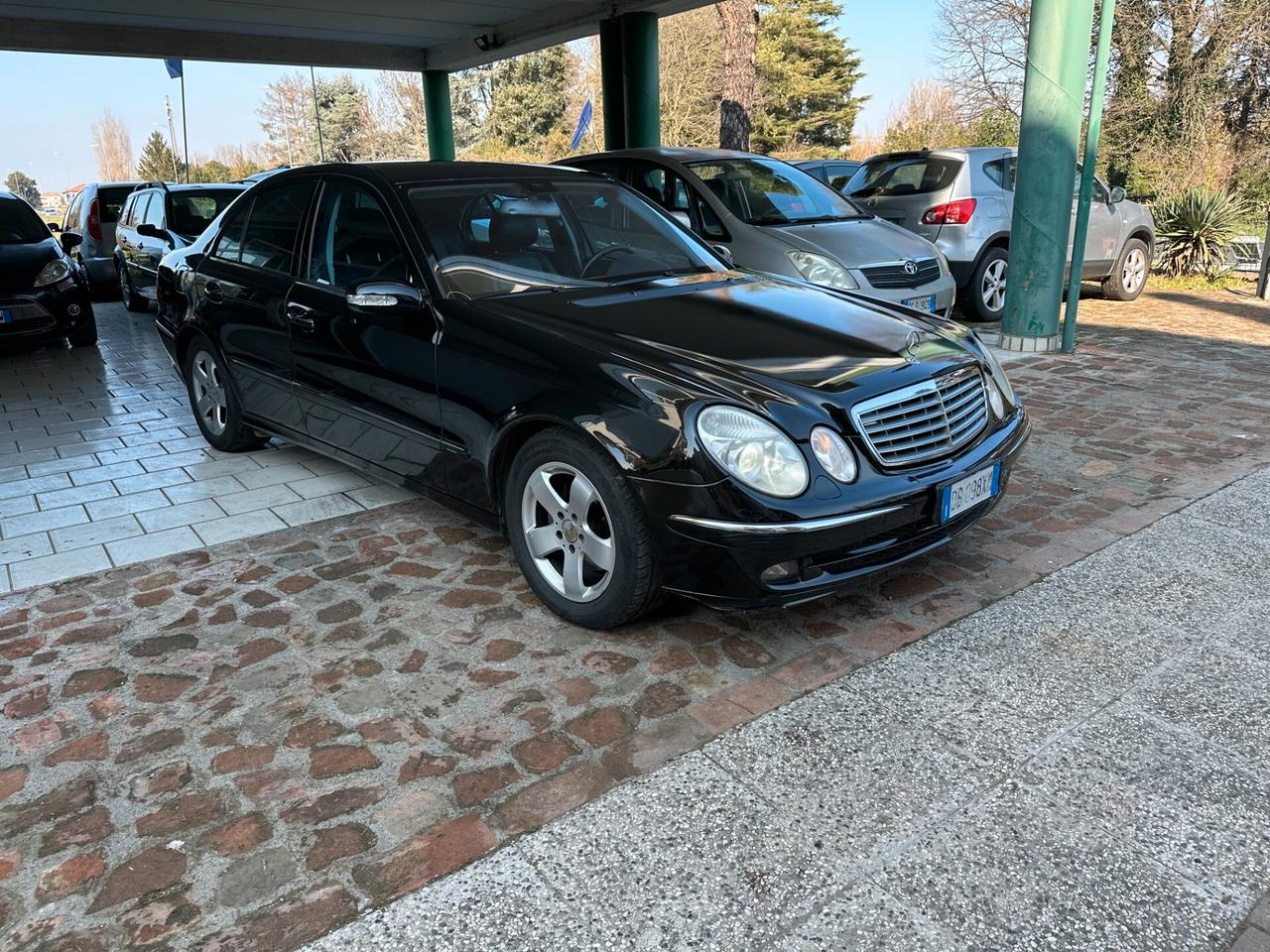 Mercedes-benz E 280 CDI Avantgarde (12 RATE)