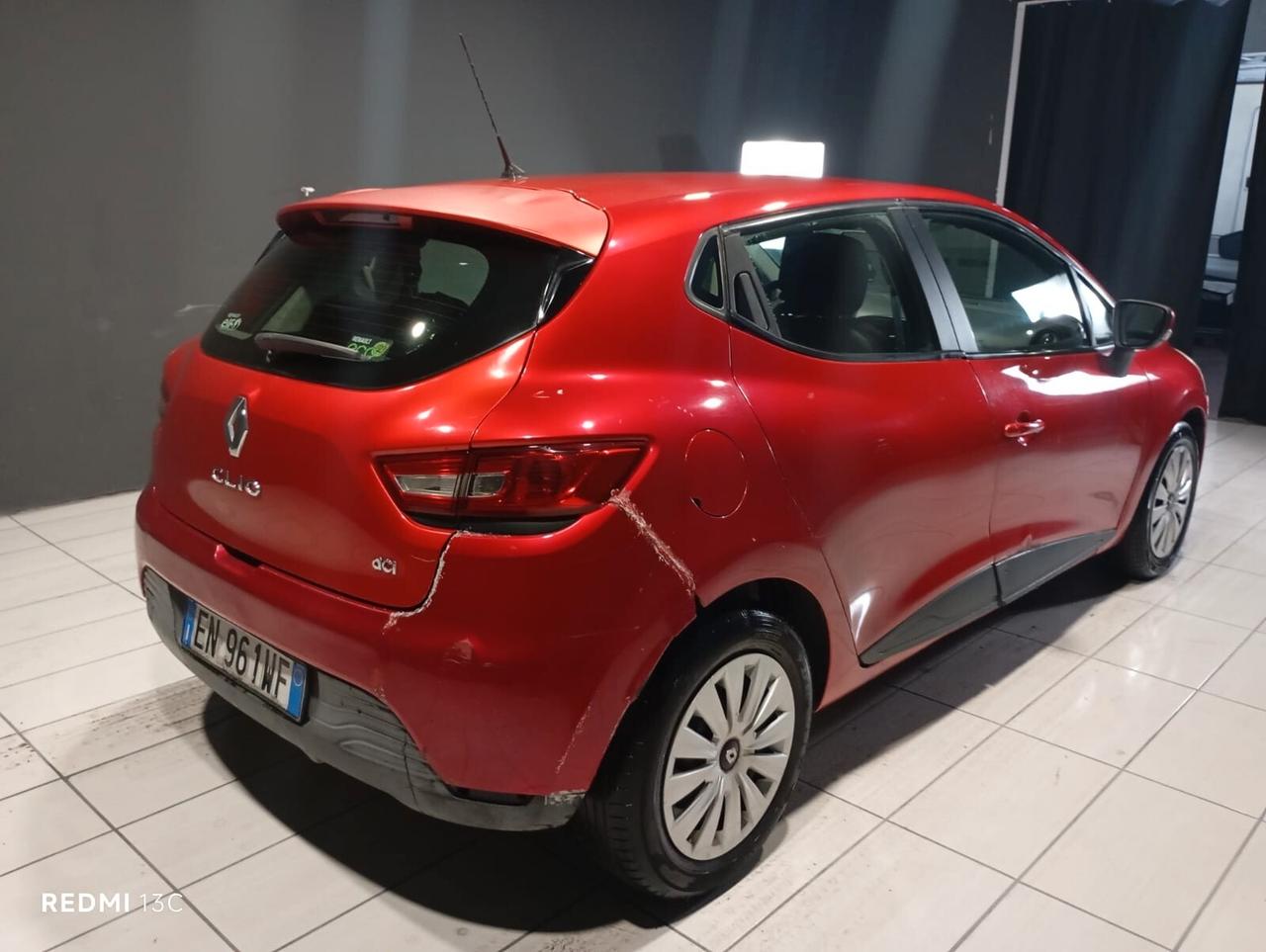 RENAULT CLIO DEL 2015 1500 DIESEL