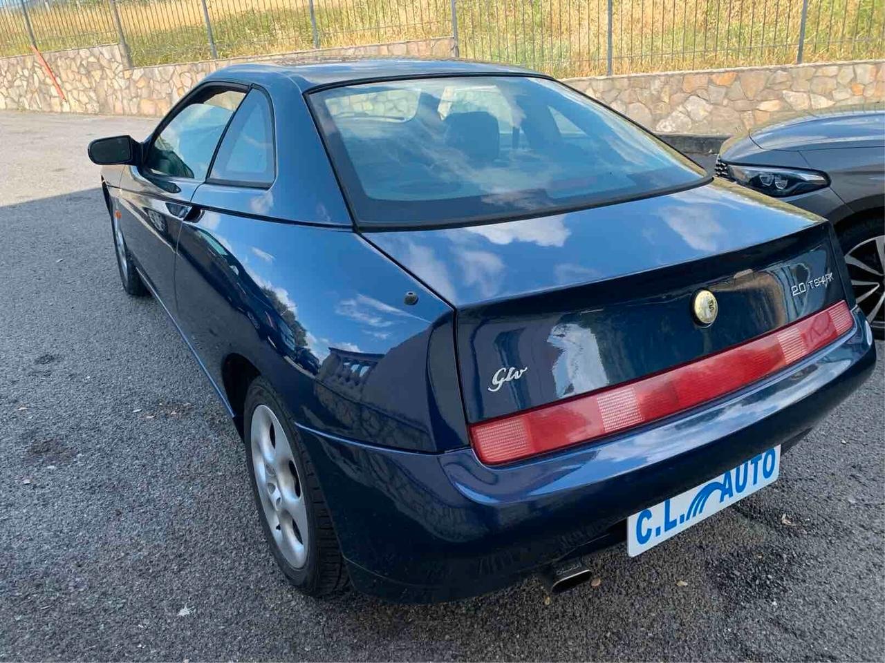 Alfa Romeo GTV