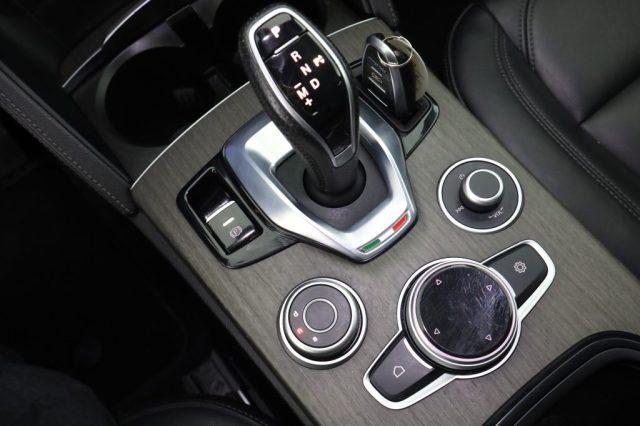 ALFA ROMEO Stelvio Stelvio 2.2 Turbodiesel 210 CV AT8 Q4 Ti
