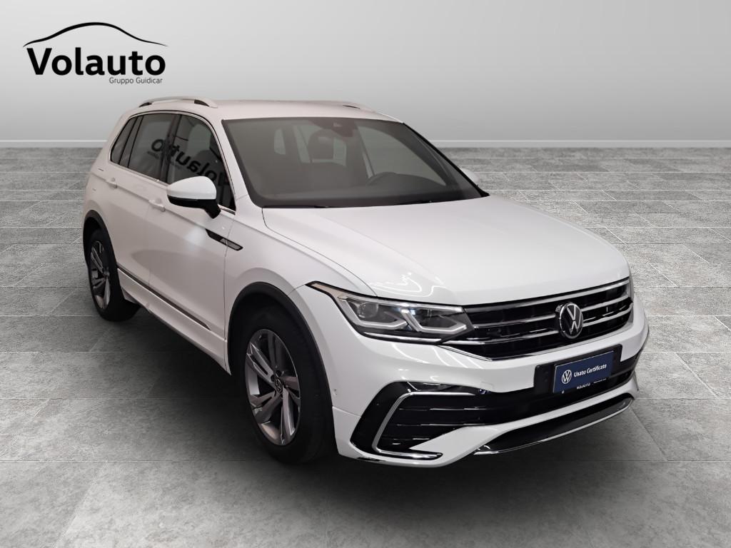 VOLKSWAGEN Tiguan II 2021 - Tiguan 1.5 tsi R-Line 150cv dsg
