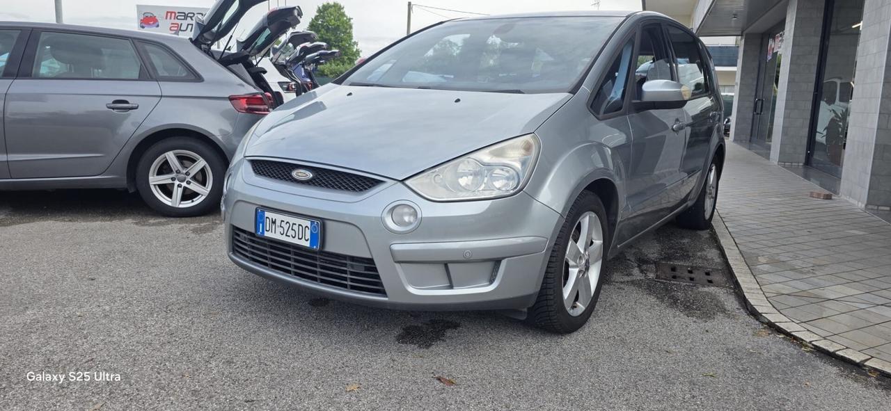 Ford S-Max 2.0 Diesel 7 posti Neopatentati