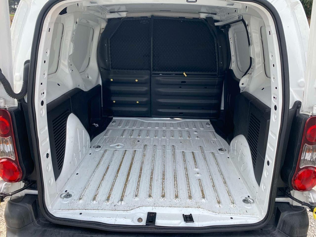 Peugeot Partner 1.6HDi 75cv Iva Inclusa