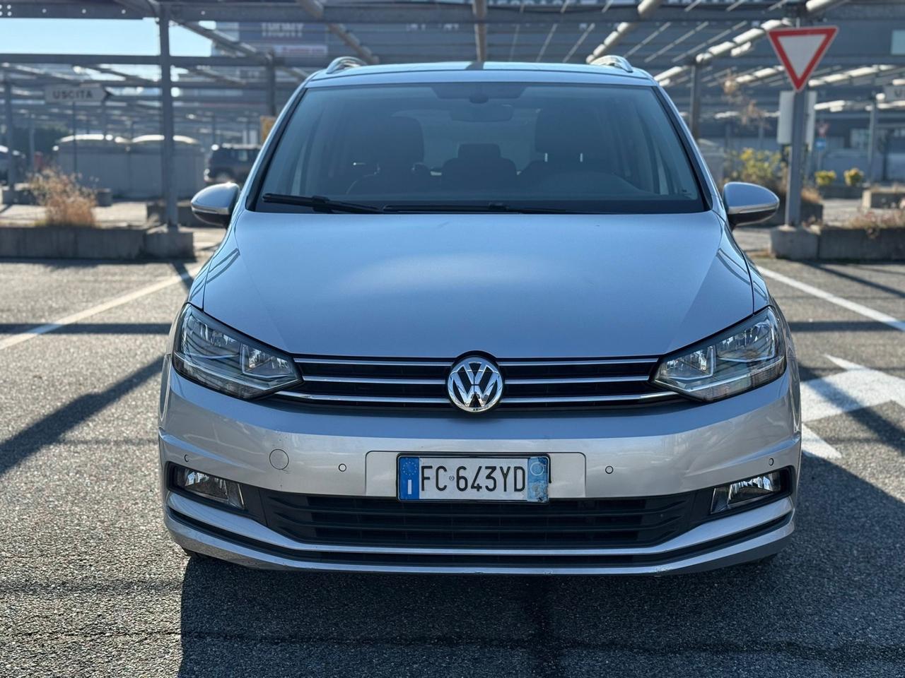 Volkswagen Touran 2.0 TDI 150 CV SCR DSG Executive BlueMotion Tech.