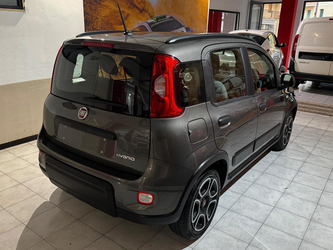 FIAT PANDA 1.0 firefly hybrid City Life s&s 70cv 5p.ti