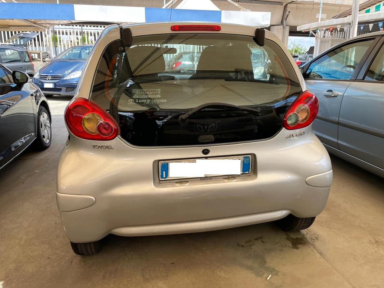 TOYOTA AYGO AUTOMATICA