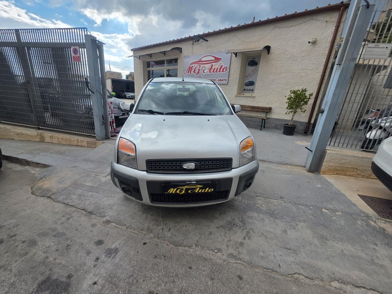 Ford Fusion 1.4 TDCi 5p. Collection