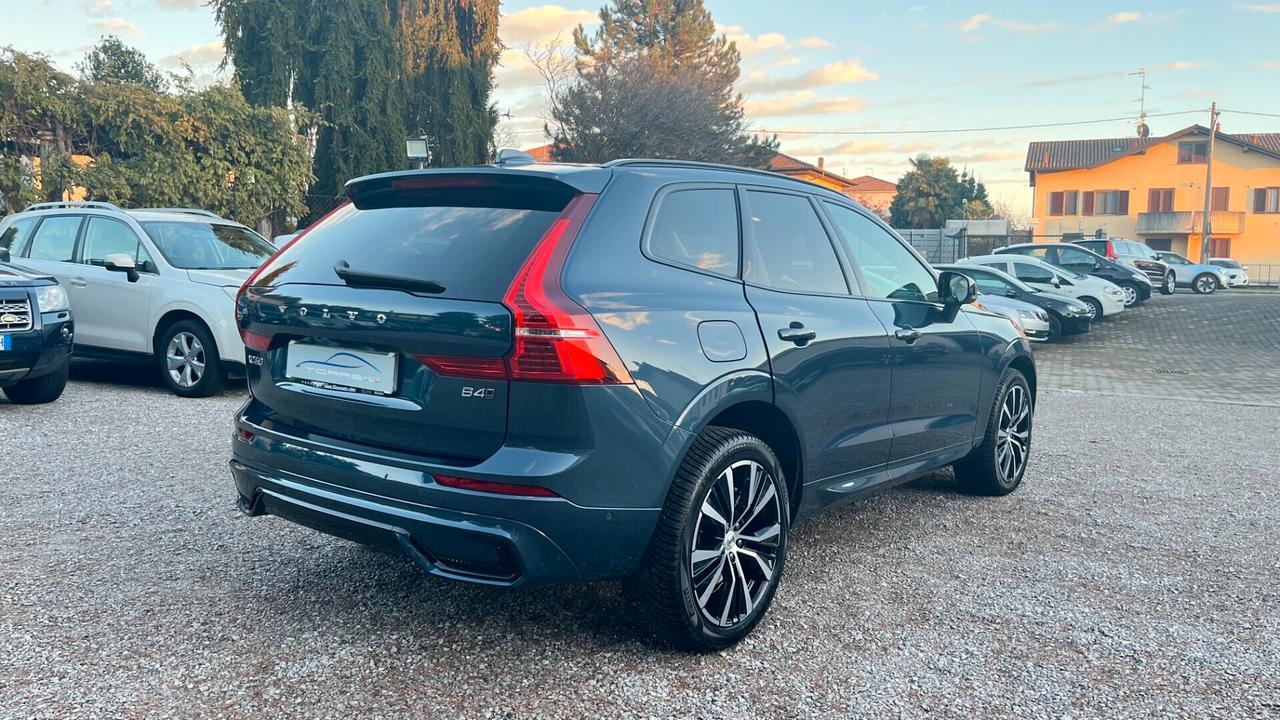 Volvo XC 60 XC60 B4 (d) AWD automatico Ultimate Dark