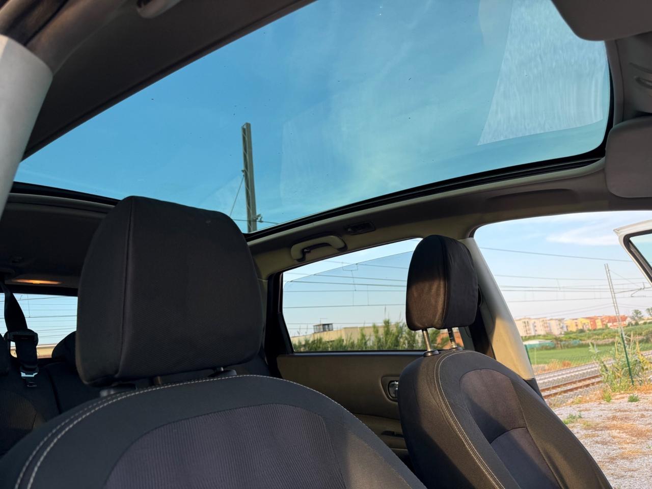 Nissan Qashqai 1.5 diesel PERMUTE 3.999€