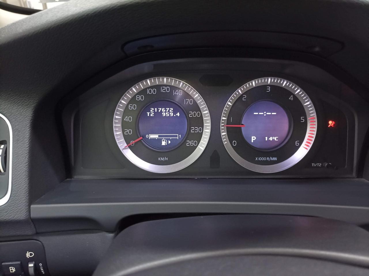 Volvo V60 D5 2.4 205 CV Geartronic Kinetic - 01/2011