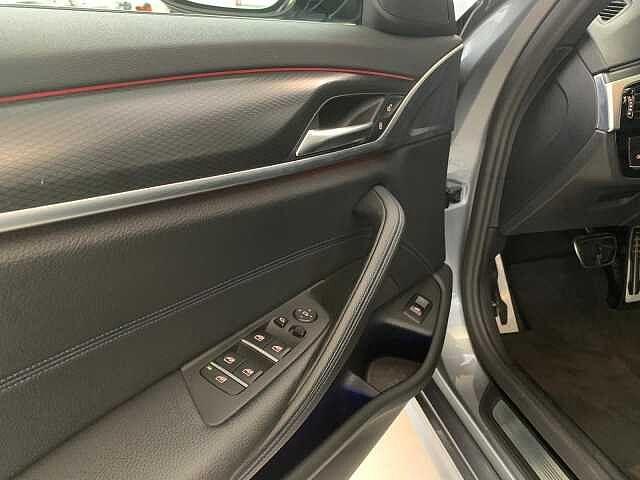 BMW Serie 5 520d 48V xDrive Touring Msport