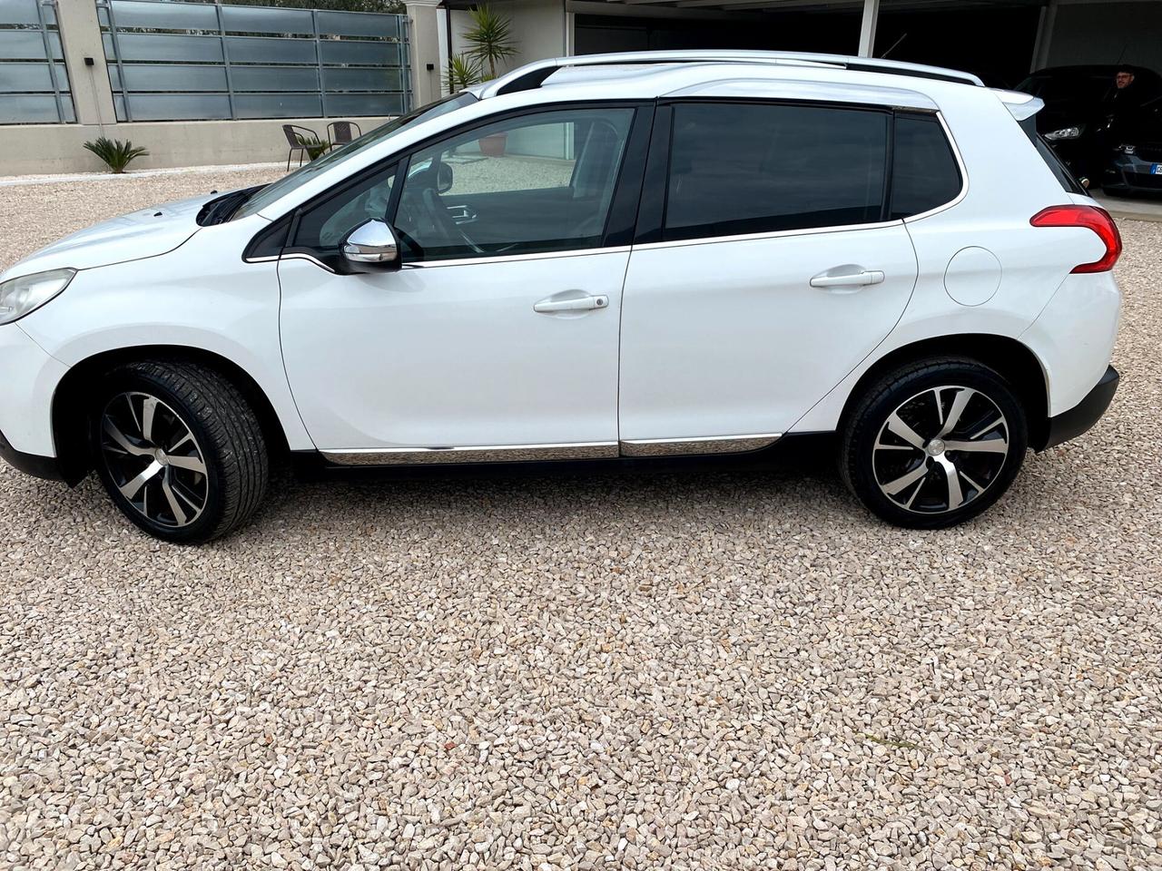 Peugeot 2008 1.6 e-HDi 92 CV Stop&Start Allure