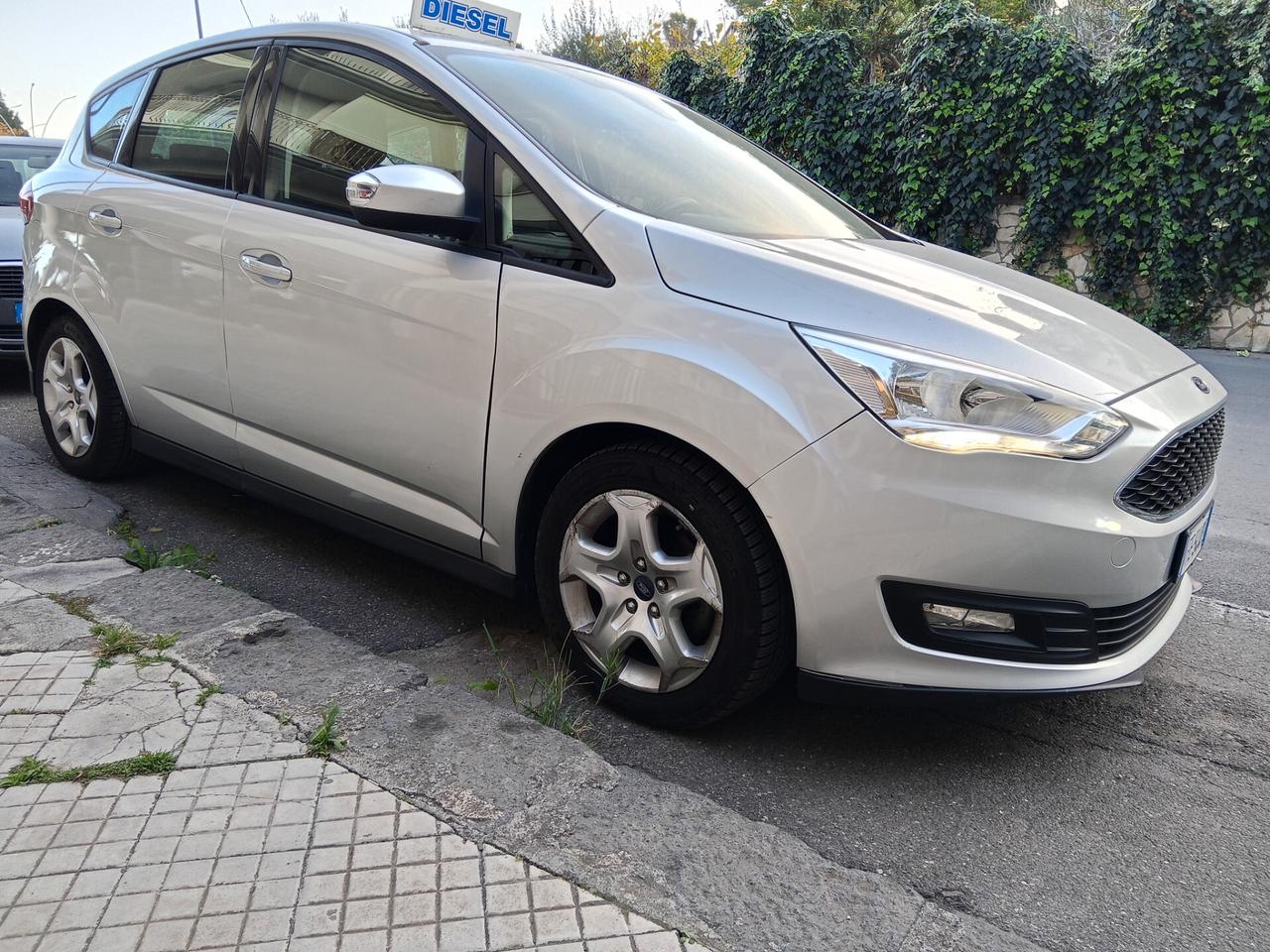 Ford C-Max C-Max7 1.5 TDCi 120CV 67.000 km certificati