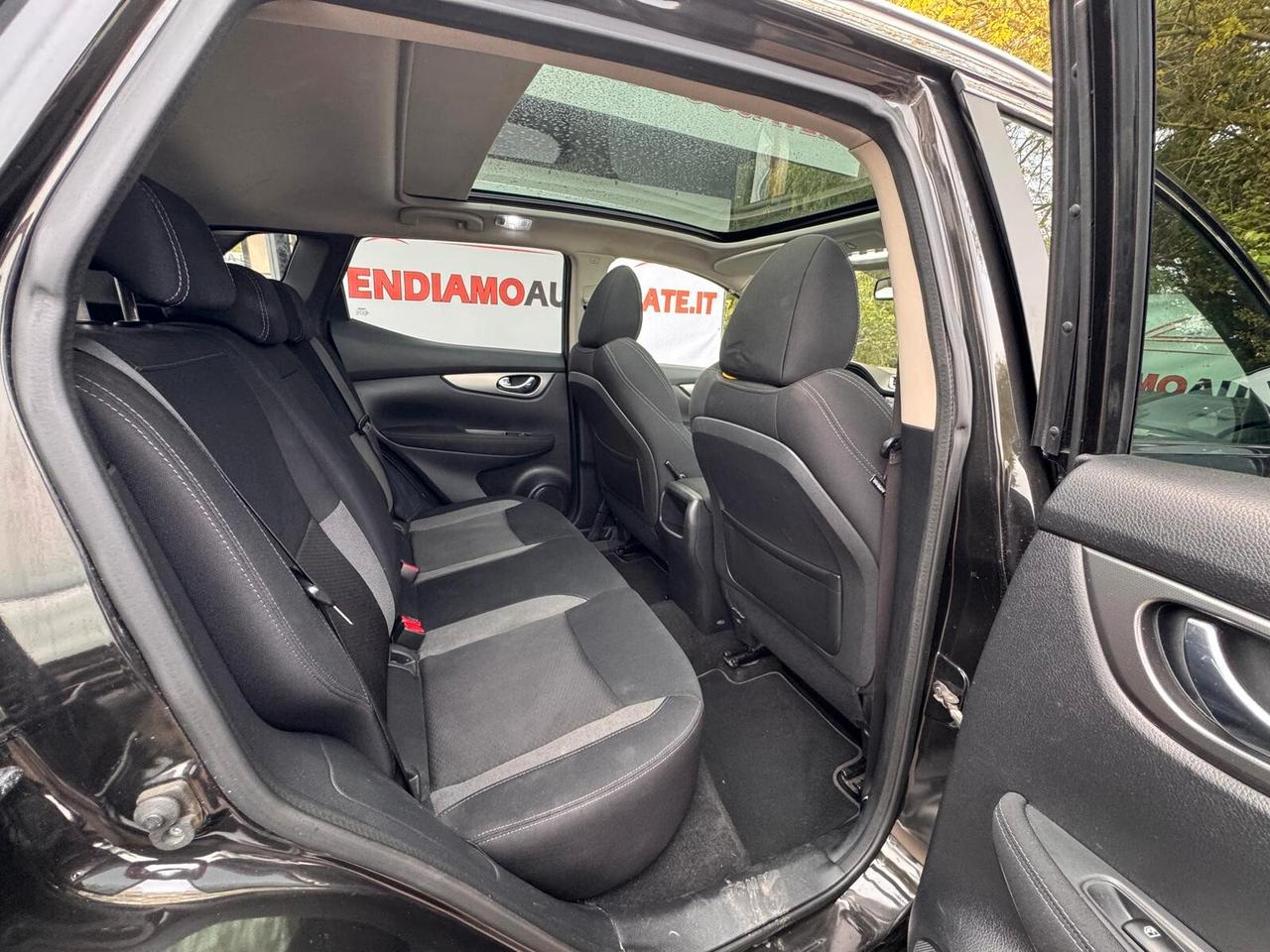 Nissan Qashqai 1.5 dCi Tekna