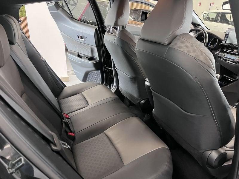 Toyota C-HR C-HR 1.8 Hybrid E-CVT Lounge