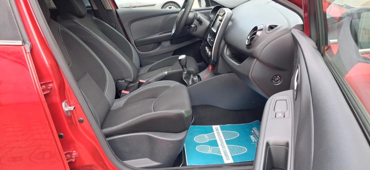 Renault Clio 1.2 75CV Zen NeopatentatiOK