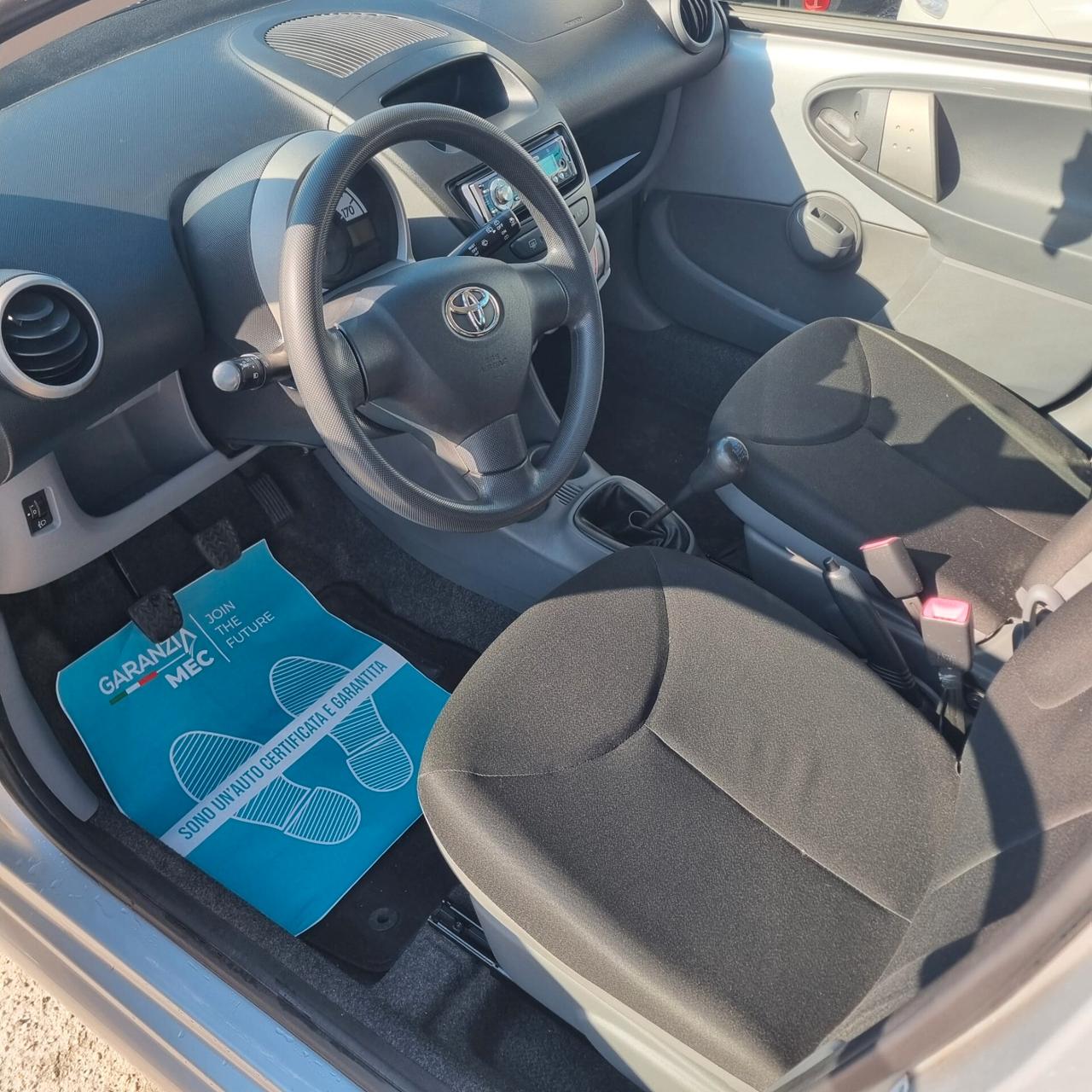 Toyota Aygo 1.0 12V VVT-i 5 porte Now