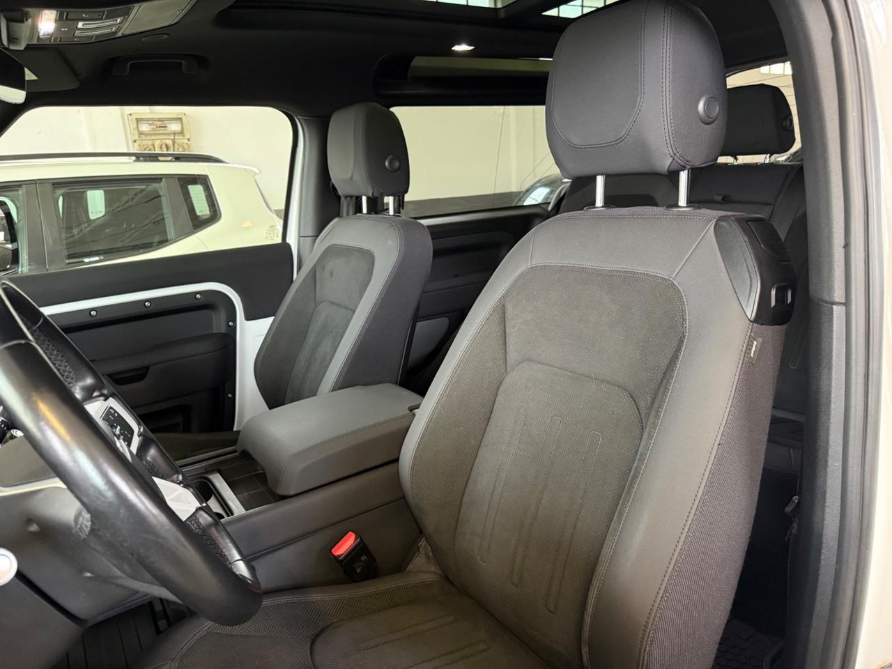Land Rover Defender 90 3.0D I6 300 CV AWD Auto S