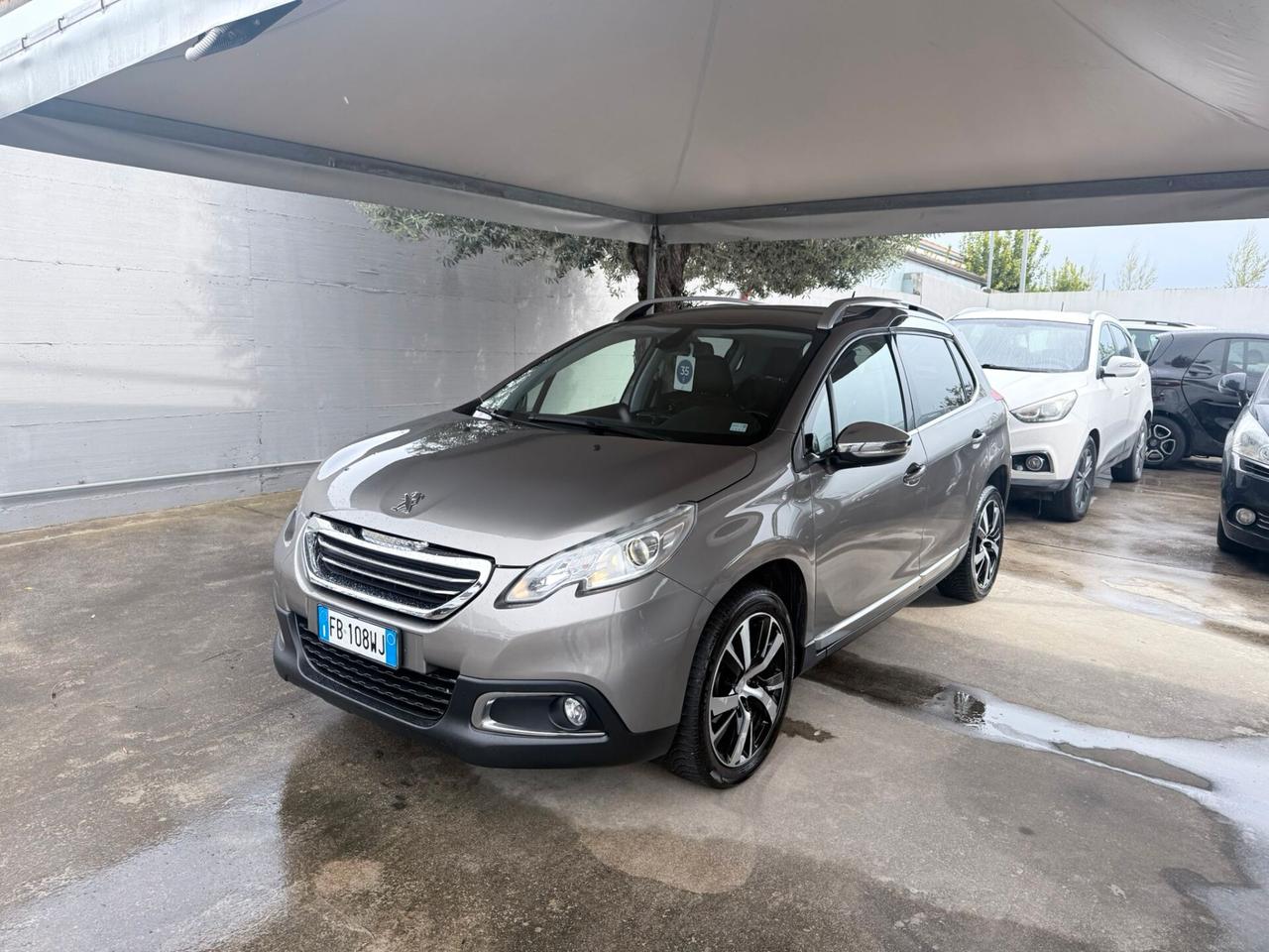 Peugeot 2008 BlueHDi 100 Black Matt