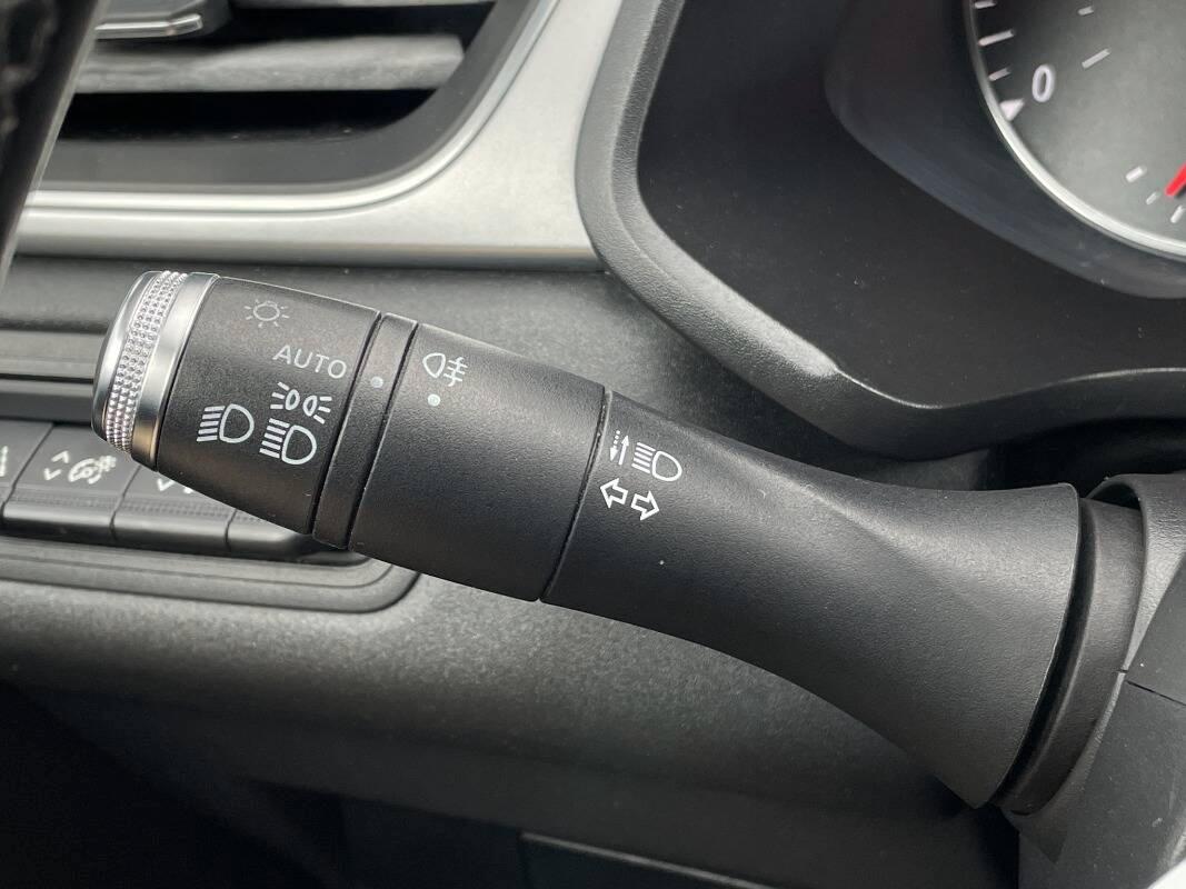 Renault Captur Captur 1.0 tce Business 100cv con Telecam eCarPlay